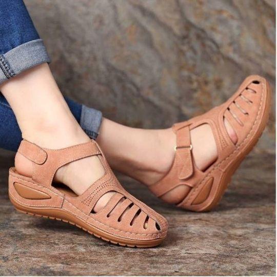 Doris | Sandales découpées en simili cuir avec bride de cheville