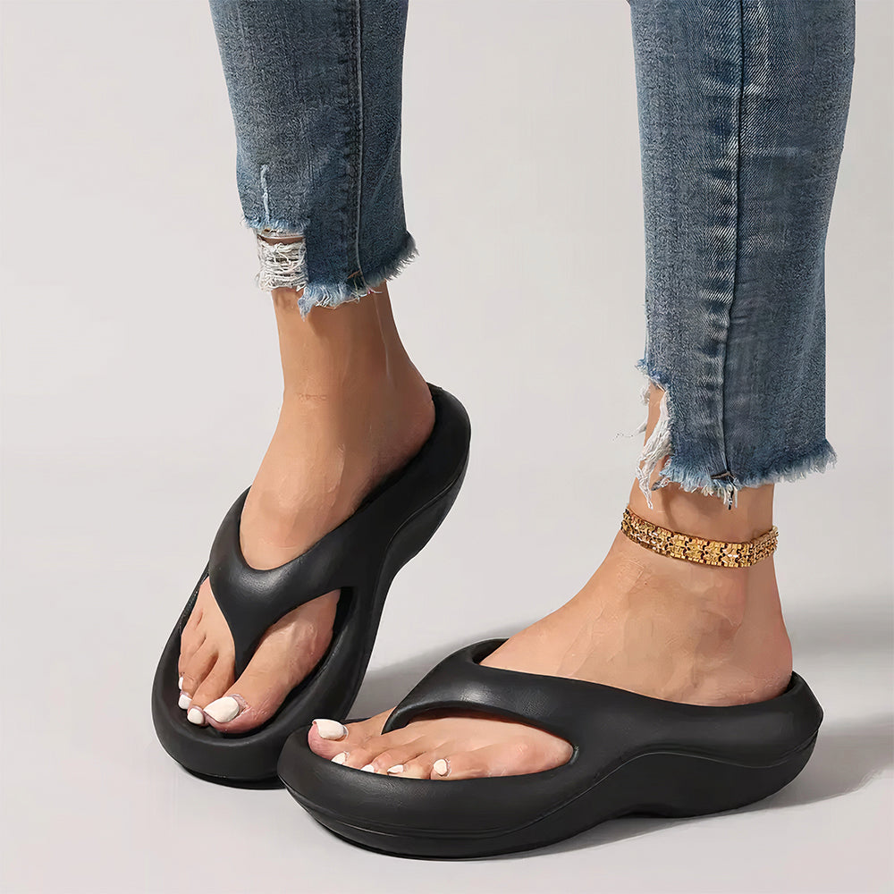 Irina | Chaussons pour femmes douillets, modernes et confortables