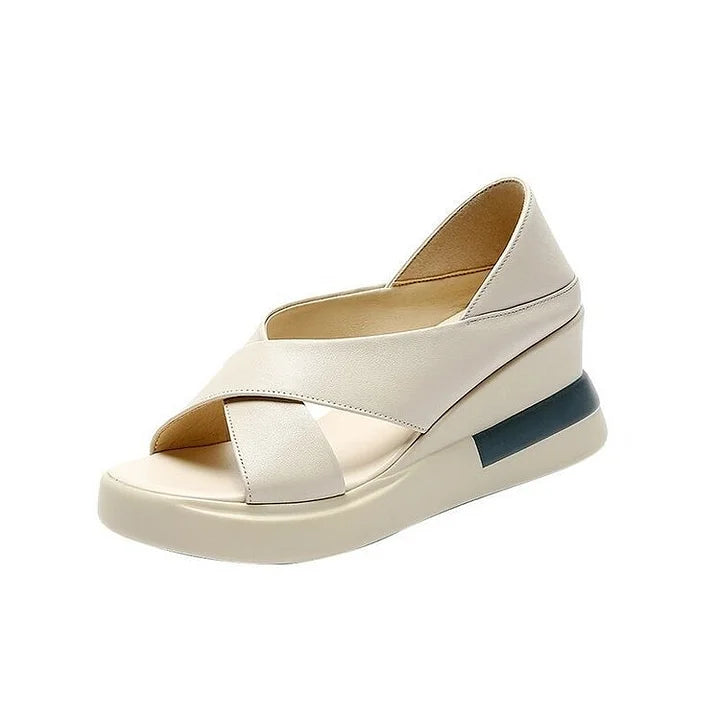 Franziska | Sandales à plateforme modernes en simili cuir avec larges brides