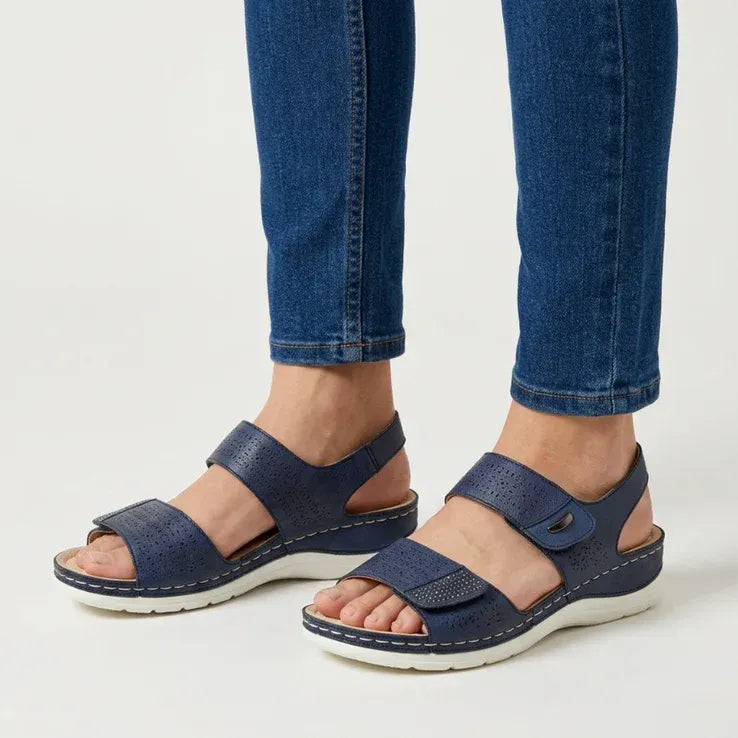 Ilka | Sandales de tous les jours avec semelle douce et velcro