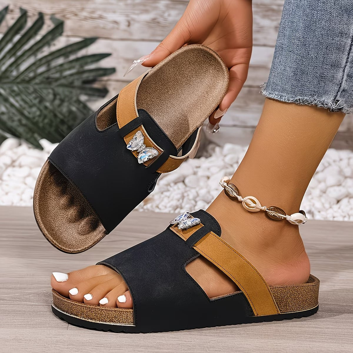 Andrina | Sandales à Talon Élévé avec Élégante Boucle Décorative