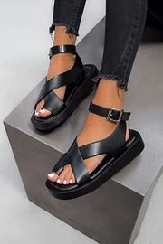 Judith | Sandales gladiateurs tendance avec de larges sangles