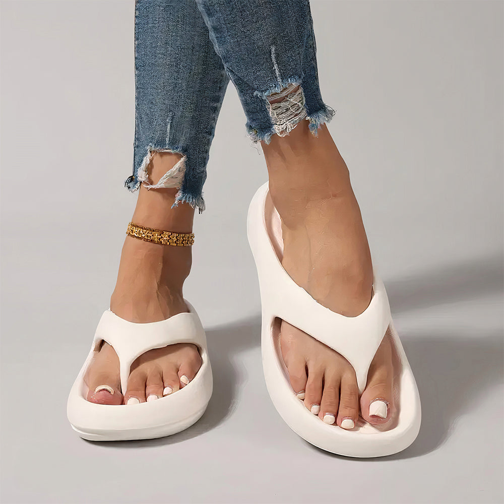 Irina | Chaussons pour femmes douillets, modernes et confortables